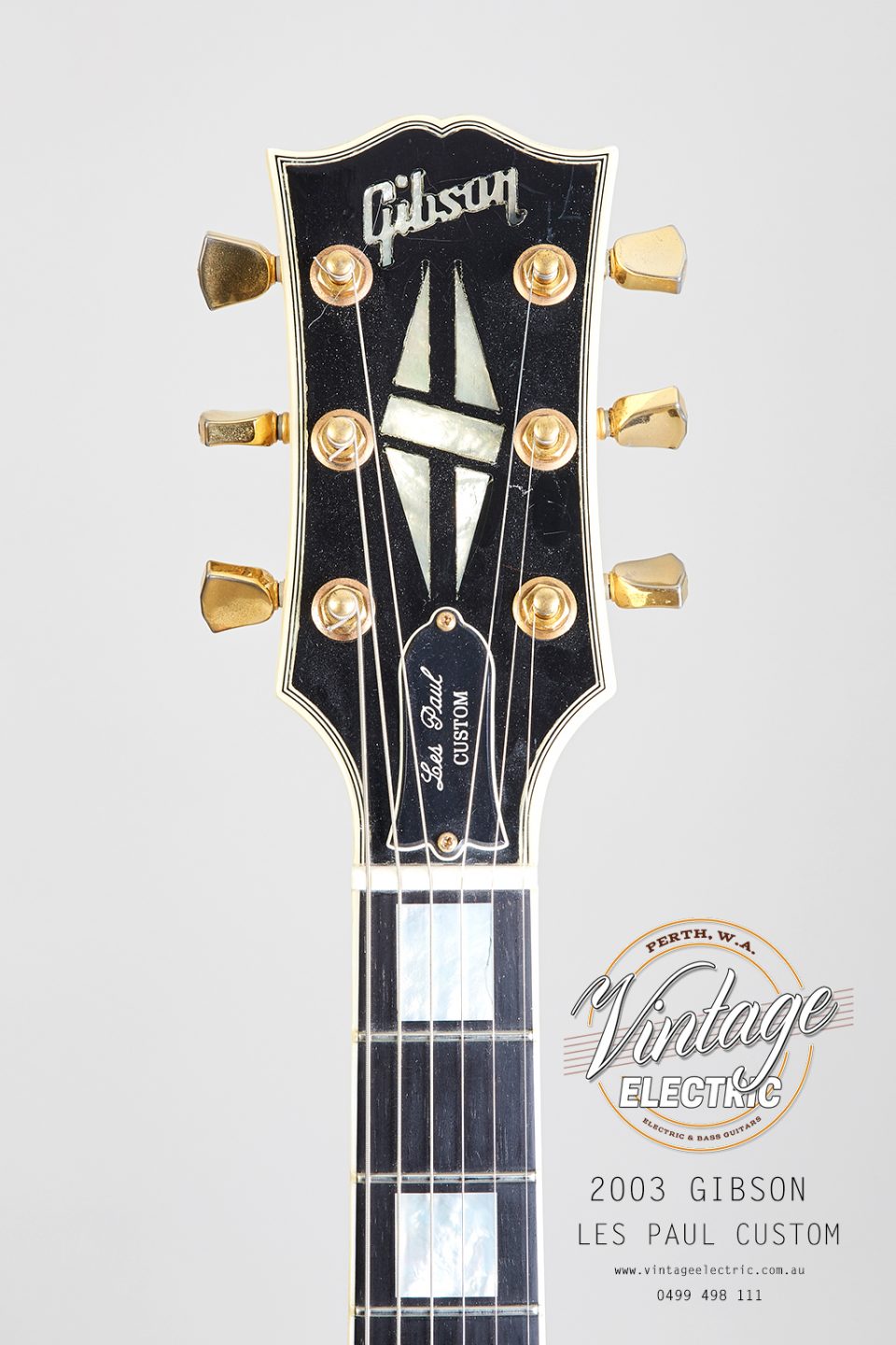 2003 Gibson Les Paul Custom Headstock